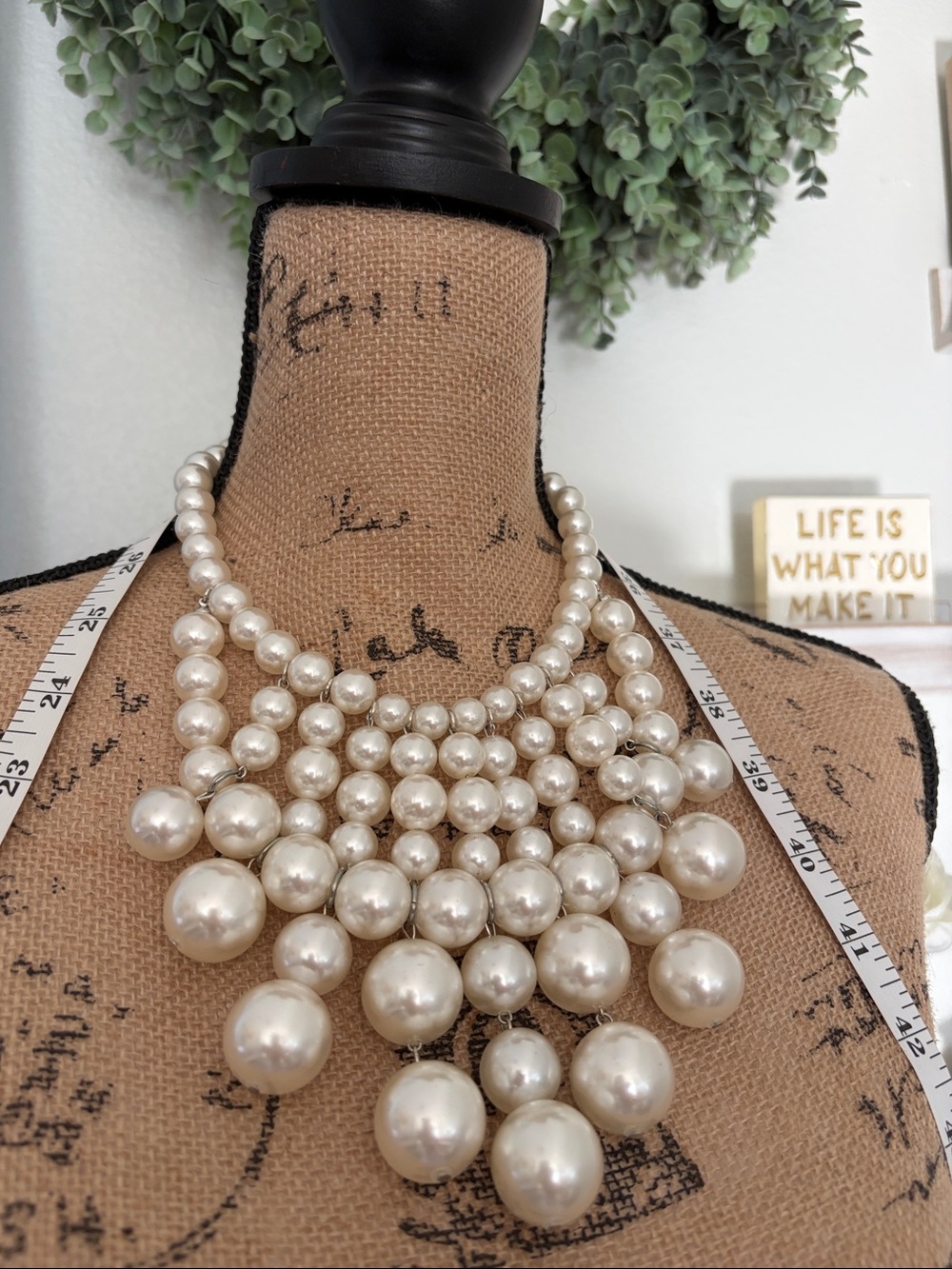 FABULOUS Cream Pearl Statement Necklace - Women Jewelry